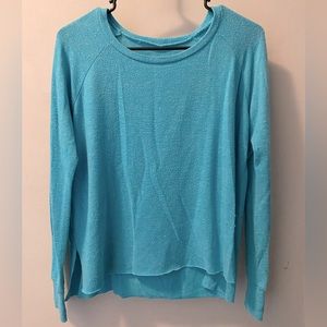 Blue plush long sleeve high low shirt